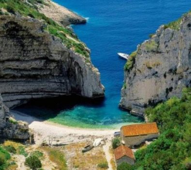 Croatia Is Looking For Travel Enthusiasts